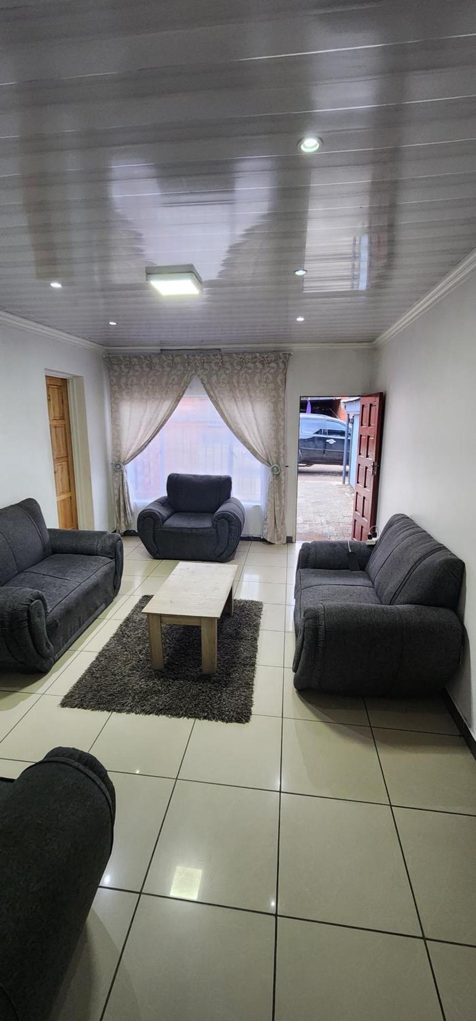 Casa Linda Guest House Newcastle Exterior photo